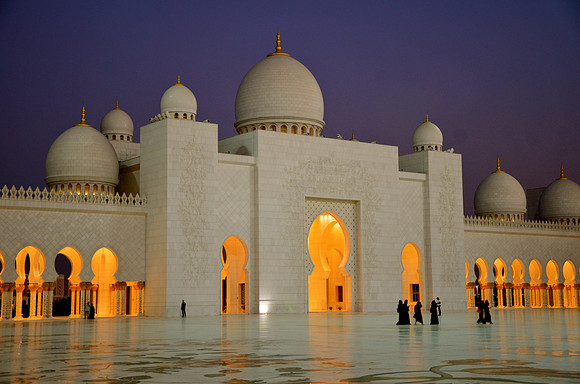 Sheikh Zayed Grand Mosque, Abu Dhabi, United Arab Emirates