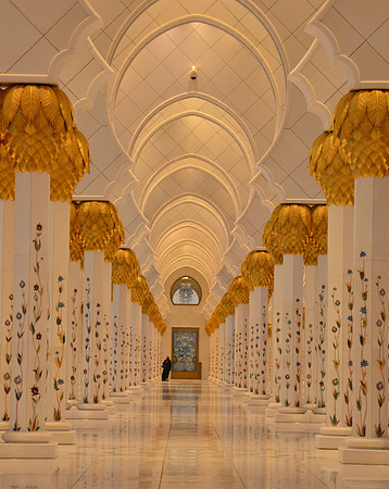 Sheikh Zayed Grand Mosque, Abu Dhabi, United Arab Emirates