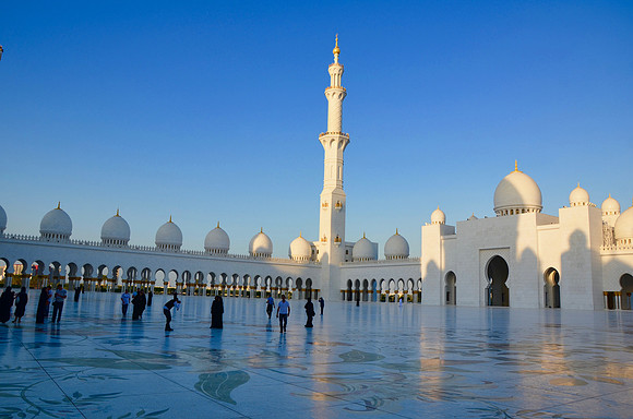 Sheikh Zayed Grand Mosque, Abu Dhabi, United Arab Emirates