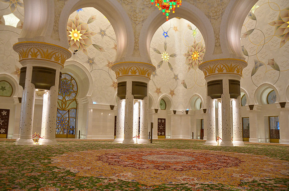 Sheikh Zayed Grand Mosque, Abu Dhabi, United Arab Emirates