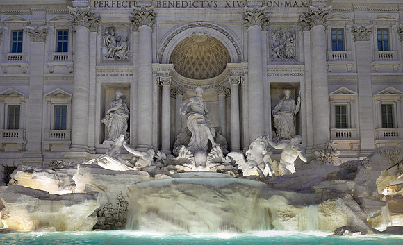 Trevi Fountain, Rome, Italy